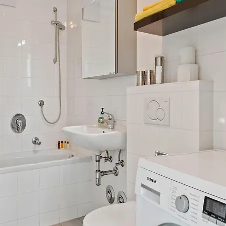 Apartment Near Bergisel Jump, Cleaning Included *