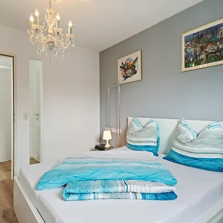 Apartment Near Bergisel Jump, Cleaning Included *